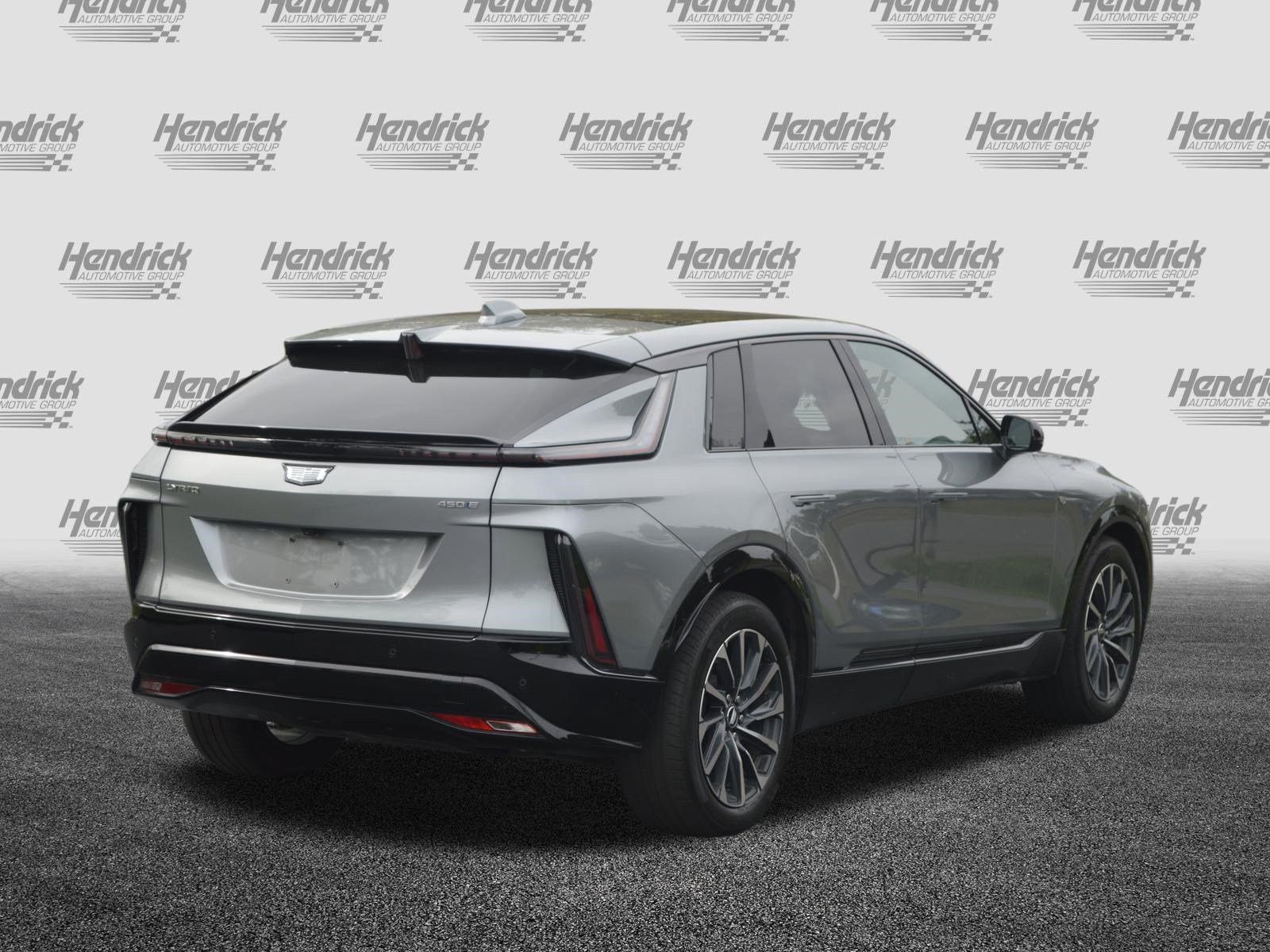 Used 2024 Cadillac Lyriq Sport RWD image 8