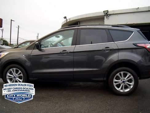 Used 2018 Ford Escape SE AWD/4WD image 5