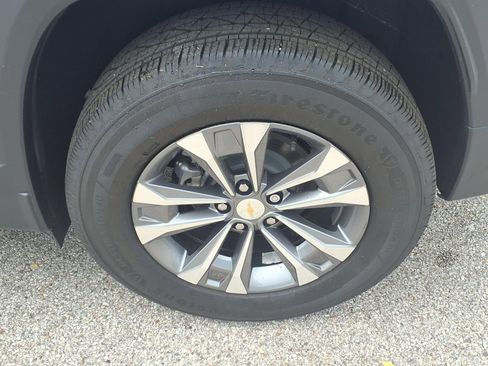 Used 2026 Chevrolet Equinox LT FWD image 25