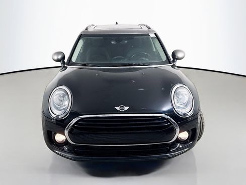 Used 2017 MINI Cooper Clubman ALL4 image 2