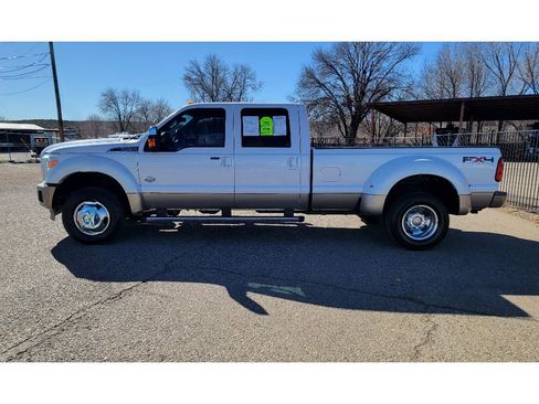 Used 2011 Ford F450 King Ranch w/ King Ranch w/Chrome Pkg image 8