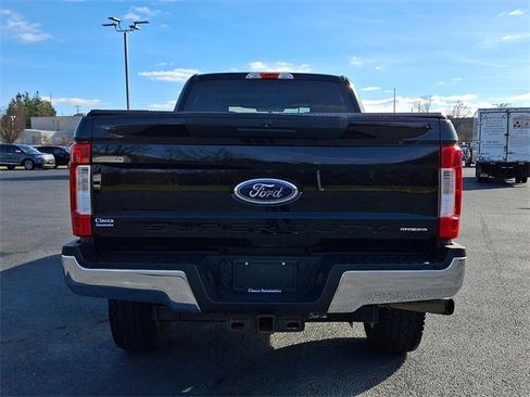 Used 2018 Ford F250 XLT image 9