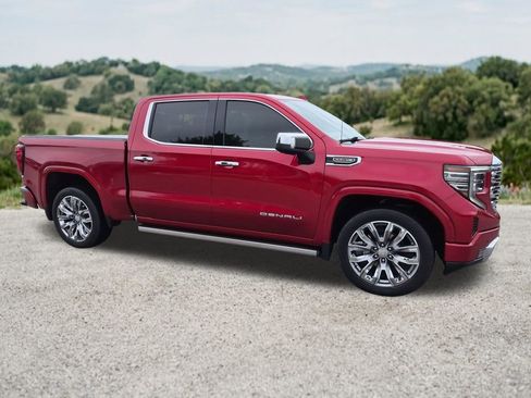 Used 2024 GMC Sierra 1500 Denali AWD/4WD image 13