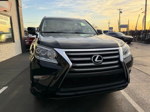 Used 2018 Lexus GX 460 image 14
