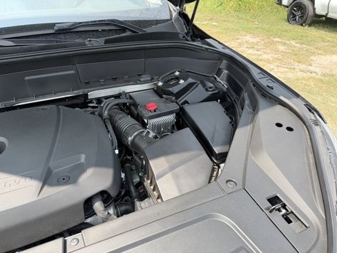 Used 2021 Volvo XC90 T6 Momentum w/ Climate Package AWD/4WD image 34