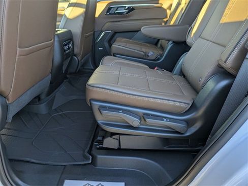 New 2026 Chevrolet Tahoe High Country image 30