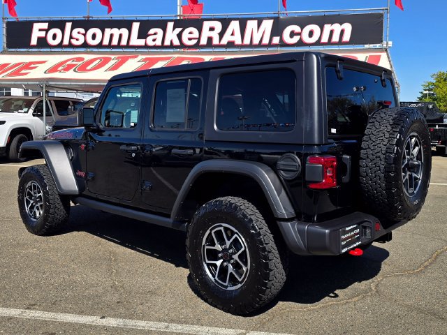 Certified 2025 Jeep Wrangler Unlimited Rubicon w/ Convenience Group AWD/4WD image 6