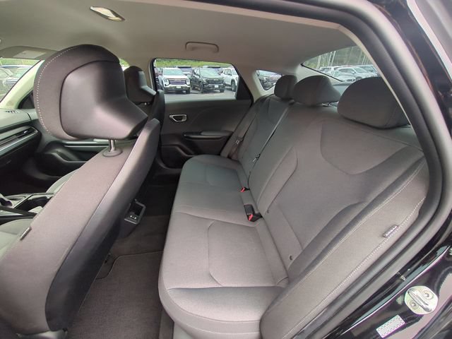 Used 2025 Kia K4 FWD image 29