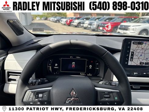 New 2026 Mitsubishi Outlander AWD image 6