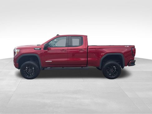 Used 2022 GMC Sierra 1500 Elevation w/ LPO, Elevation Black Package AWD/4WD image 11
