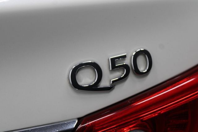 Used 2016 INFINITI Q50 3.0t Premium w/ Cargo Package RWD image 7
