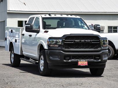 New 2024 RAM 3500 Tradesman w/ Safety Group