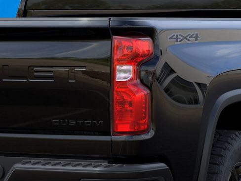 New 2026 Chevrolet Silverado 2500 Custom w/ Custom Value Package AWD/4WD image 13