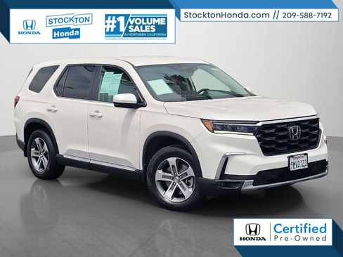 Certified 2025 Honda Pilot EX-L image 1