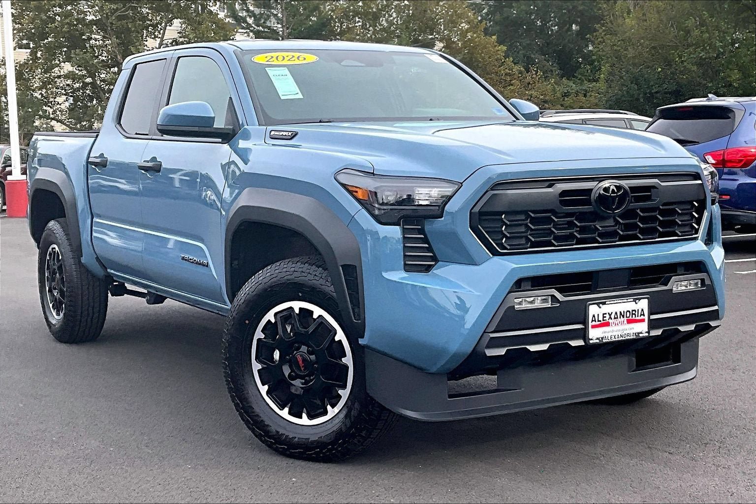 Used 2026 Toyota Tacoma TRD Off-Road AWD/4WD image 2