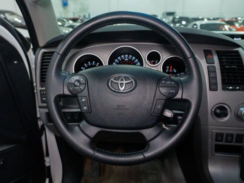 Used 2010 Toyota Sequoia Limited image 47