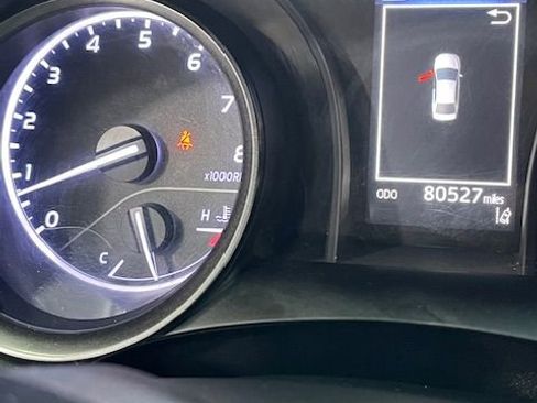 Used 2021 Toyota Camry SE image 13