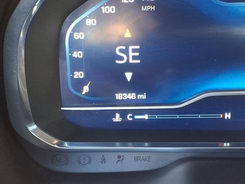 Used 2024 Chevrolet Tahoe Premier w/ Premium Package 2 image 31