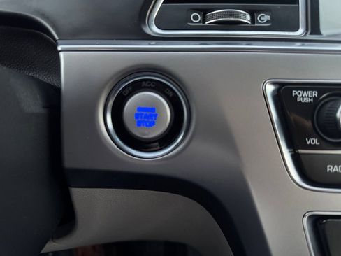 Used 2016 Hyundai Sonata Limited image 25