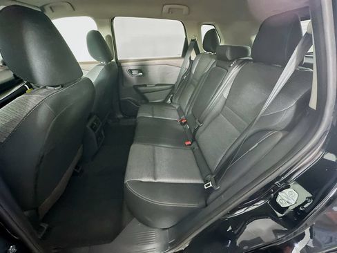 Certified 2023 Nissan Rogue SV AWD/4WD image 31