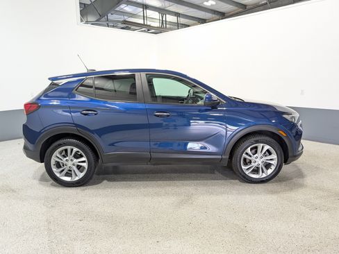Used 2023 Buick Encore GX Preferred w/ Cold Weather Comfort Package image 2