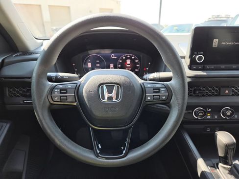 Used 2024 Honda Accord LX image 11
