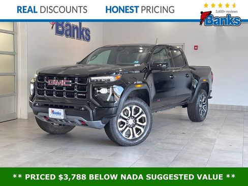 Certified 2024 GMC Canyon AT4 image 2