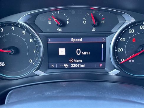 Used 2024 Chevrolet Equinox Premier image 26