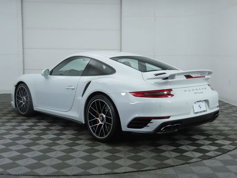 Used 2018 Porsche 911 Turbo image 7