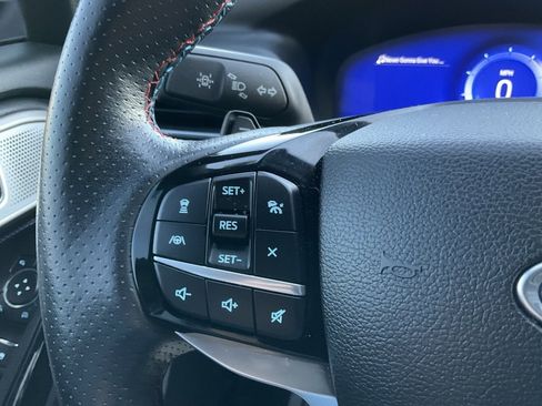 Used 2023 Ford Explorer ST w/ Equipment Group 401A image 4