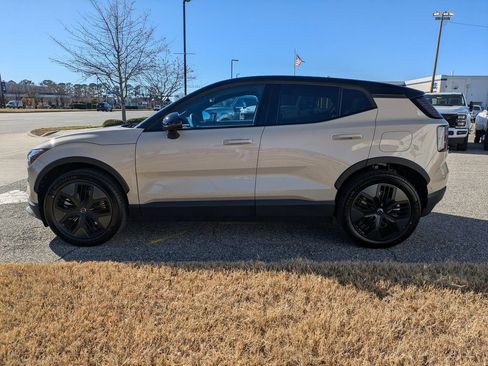 New 2026 Volvo EX30 Cross Country Ultra w/ Protection Package Premier image 7