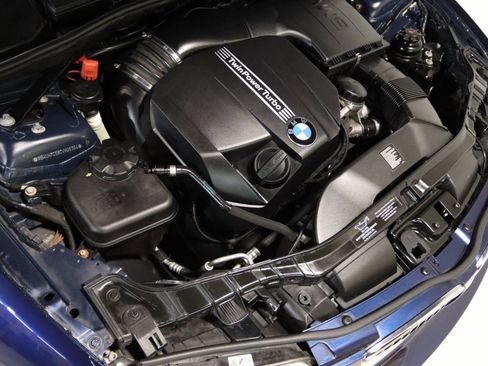 Used 2012 BMW 135i Convertible image 73