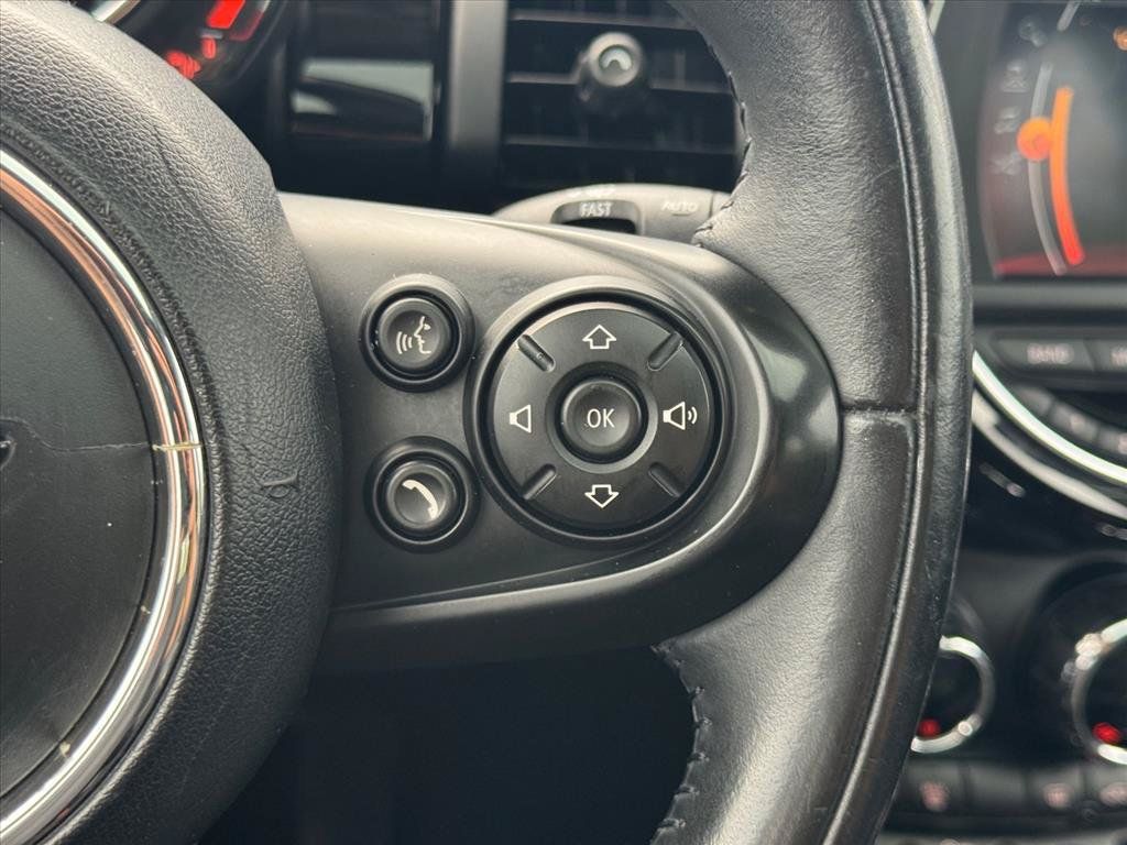 Used 2019 MINI Cooper 2-Door Hardtop FWD image 16