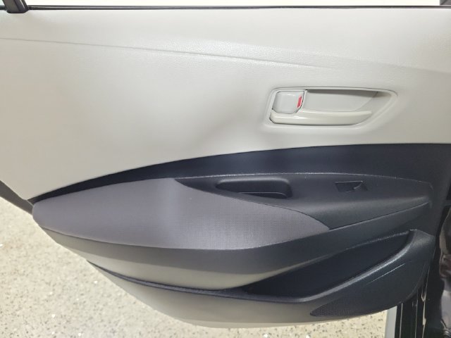 Used 2024 Toyota Corolla LE FWD image 14