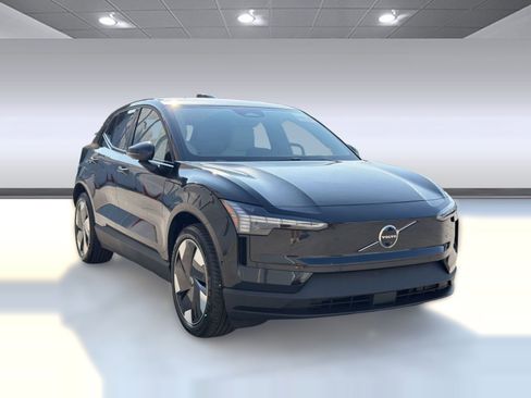 New 2026 Volvo EX30 Ultra w/ Climate Package AWD/4WD image 7