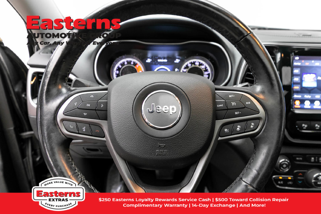Used 2021 Jeep Cherokee Limited w/ Mopar Interior Package AWD/4WD image 11