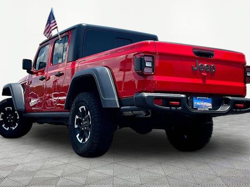 Used 2026 Jeep Gladiator Rubicon AWD/4WD image 5