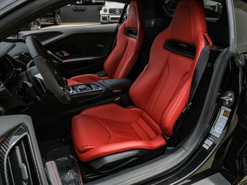 Used 2021 Audi R8 V10 RWD image 27