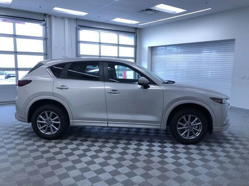 Used 2025 MAZDA CX-5 AWD 2.5 S w/ Preferred Package image 35