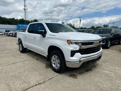 Used 2025 Chevrolet Silverado 1500 LT AWD/4WD image 12