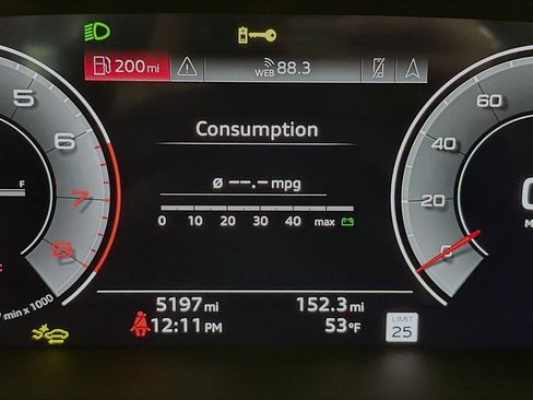 Used 2025 Audi A3 2.0T Premium Plus w/ Premium Plus Package image 9