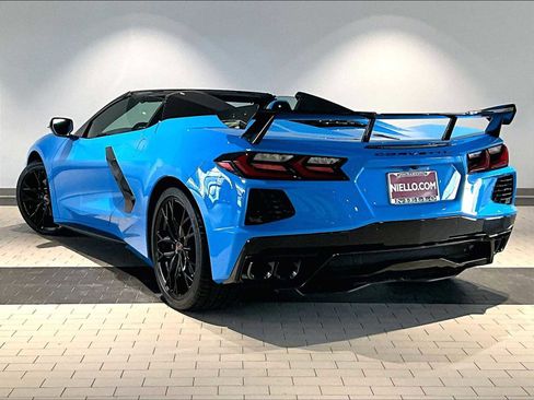 Used 2023 Chevrolet Corvette Stingray Premium Conv image 3
