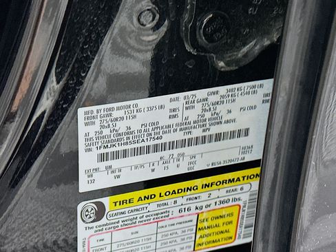 Used 2025 Ford Expedition Max Active RWD image 12