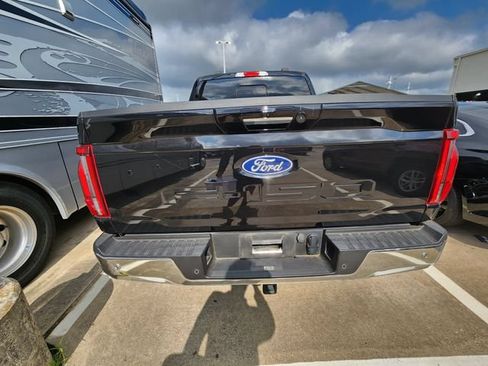 Used 2024 Ford F150 Lariat w/ FX4 Off-Road Package AWD/4WD image 5