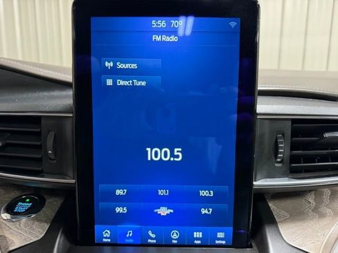 Used 2020 Ford Explorer Platinum w/ Premium Technology Package AWD/4WD image 41