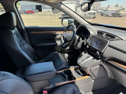 Used 2022 Honda CR-V Touring image 19