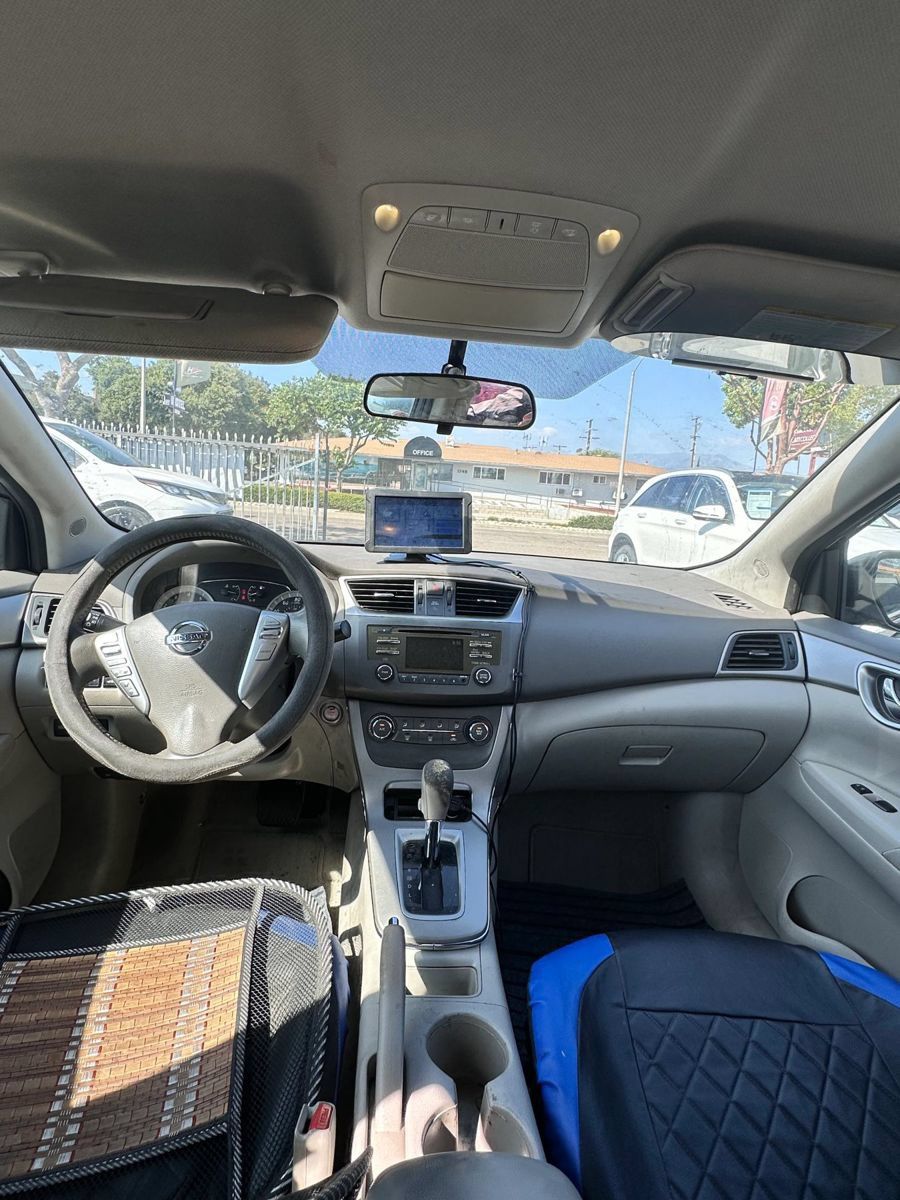 Used 2014 Nissan Sentra SV w/ SV Driver Package FWD image 14