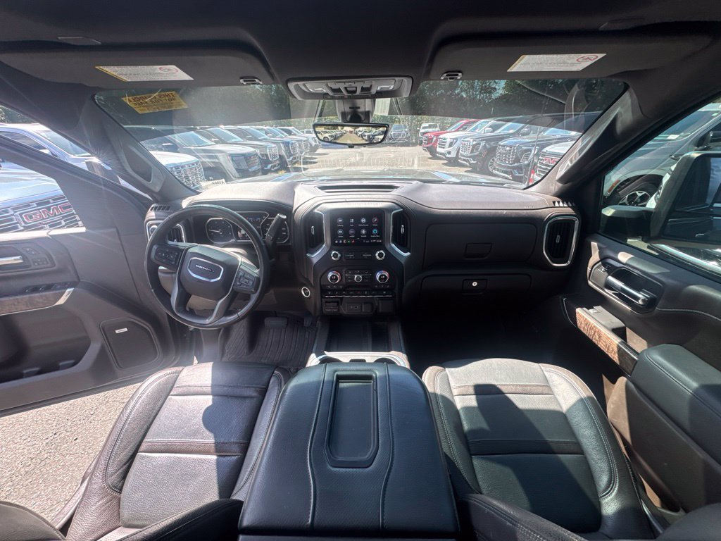 Used 2020 GMC Sierra 3500 Denali w/ Denali Ultimate Package AWD/4WD image 14
