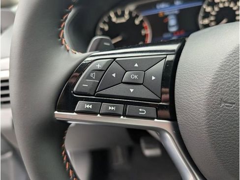 New 2025 Nissan Altima 2.5 SR w/ SR Premium Package image 19