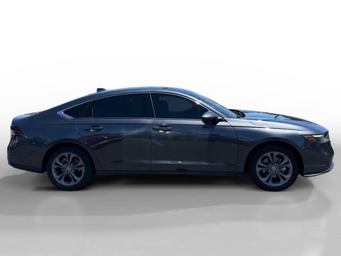 Used 2024 Honda Accord EX image 6